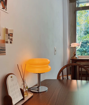 Umberto - Italiaanse Bauhaus Design Glazen Tafellamp