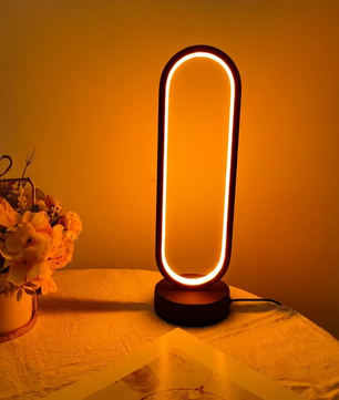 Stijlvol LED Tafellamp - Driekleurig Ringlampje voor Slaapkamer en Woonkamer