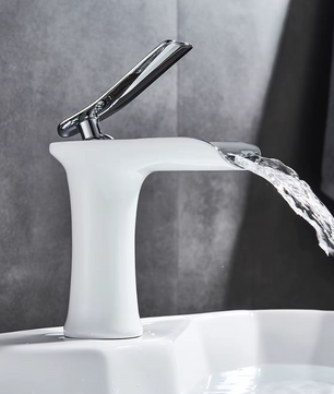 George Wastafelkraan – Luxe Watervalkraan