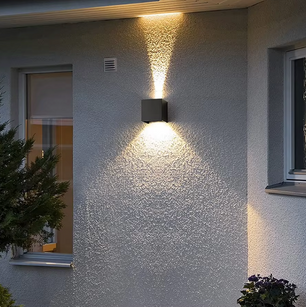 Moderne LED Wandlamp – Verstelbare Buitenlamp