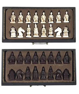 Handgemaakte Vintage Schaakset – Terracotta Krijgers