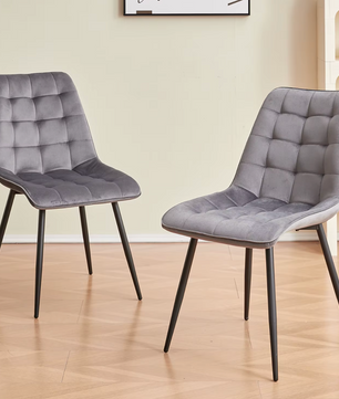 Set van 4 Moderne Eetkamerstoelen – Fluwelen Gewatteerde Zitting en IJzeren Poten