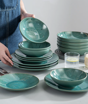 Bauhaus Groen Reliëf Serviesset 16-delige – Keramisch Servies