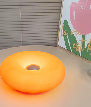 Bauhaus Donut Tafellamp – Dimbaar RGB LED Lamp