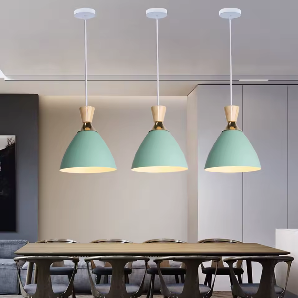 Groene Scandinavische Hanglamp – Aluminium & Hout Design – Verstelbaar E27