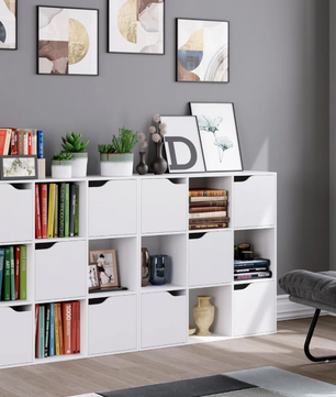 Getone Boekenkast – Witte 9-Vaks Opbergkast met 5 Deuren – Houten Kubuskast