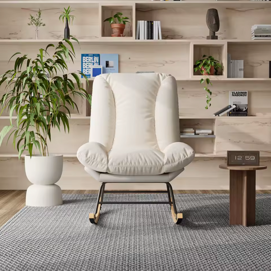 Japandi Luxe Fauteuil – Gestoffeerde Schommelstoel met Houten Basis – Licht beige