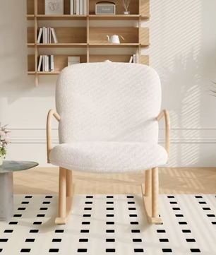 Beige Schommelstoel – Fauteuil met Houten Armleuningen en Zacht Kussen – Voor Woonkamer of Slaapkamer