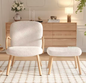 Schommelstoel met Voetenbank – Gewatteerd Kasjmier & Houten Frame – Comfortabel voor Woonkamer, Babyverzorging of Leeshoek
