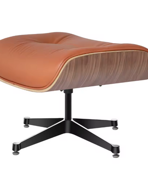 Klassieke Lounge Fauteuil – Walnoothout & Lichtbruine Natuurlijke Koeienhuid, Grote Voet