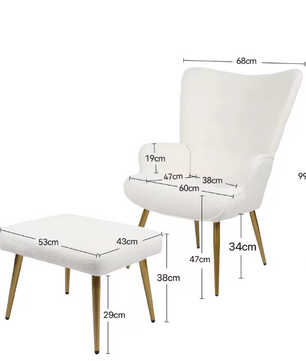 Fauteuil met Kruk – Witte Lamswollen Bekleding & Gouden Poten, Modern en Comfortabel
