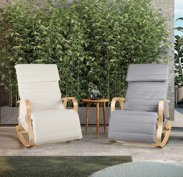 Schommelstoel met Voetsteun – Comfortabele Relaxfauteuil met Armleuningen voor Slaapkamer of Woonkamer