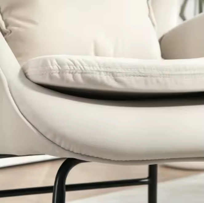 Fluwelen Schommelstoel met Kussen – Elegant & Ergonomisch