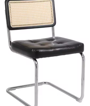Set van 2 Zwarte Eetkamerstoelen – Gestoffeerde Zitting & Rotan Rugleuning, Metalen Frame en Ergonomisch Design