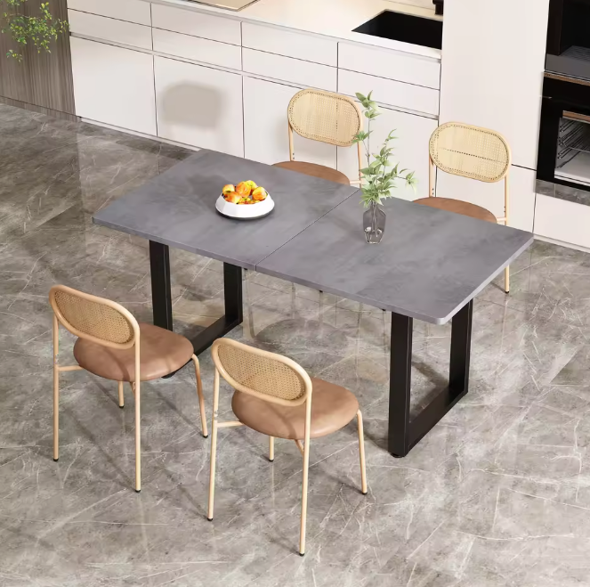 Industriële Eettafel met Stalen Poten – Grijs & Modern Design