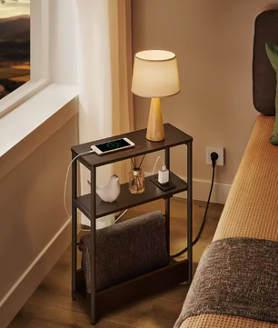 Smal Nachtkastje met USB Laadstation – 3 Planken & Tijdschrifthouder