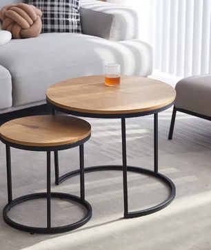 Set van 2 Scandinavische Salontafels – Ronde Tafels met Metaal & Hout, Stapelbaar en Modern