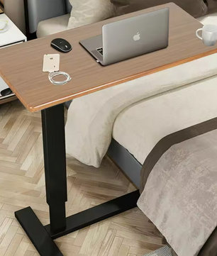 Verstelbare Overbed Tafel op Wielen – Industrieel Design & Multifunctioneel