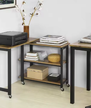 L-Vormige Bijzettafel met Wielen – 2 Planken & Verstelbaar
