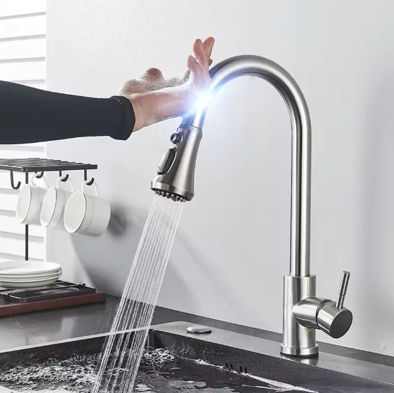 Zwarte Uittrekbare Keukenkraan met Aanraaksensor – Modern & Functioneel