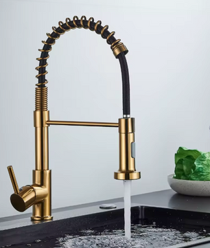 Geborsteld Gouden Keukenkraan – Eénhendel Lente Kraan met Warm/Koud Waterfunctie