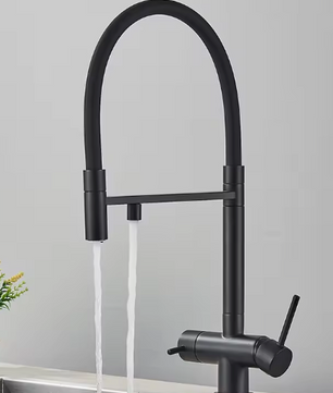 Chroom Messing Keukenkraan – Uittrekbaar met 2 Waterstanden & 360° Dubbele Uitloop