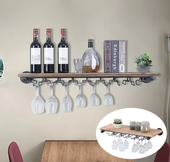 Wandgemonteerd Wijnrek met Glazenhouder – Zwart & Grenenhout, Industrieel Design