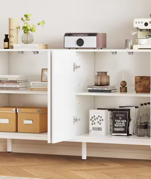 Modern Dressoir met 4 Greeploze Deuren – Strak & Functioneel voor Woonkamer of Keuken