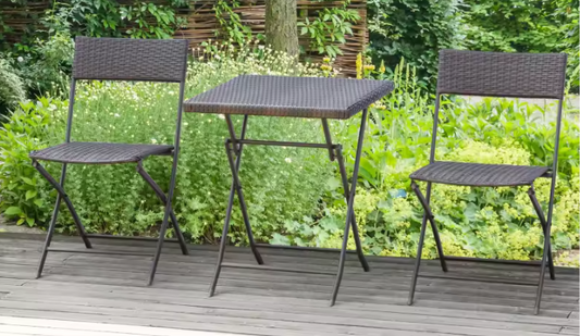 3-delige Opvouwbare Balkonset – Zwarte Tuintafel met 2 Klapstoelen van Metaal & Polyrotan