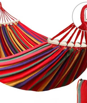 Dubbele Canvas Hangmat met Gebogen Houten Palen – Anti-Rol Buitenschommelbed voor Twee Personen