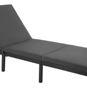 Verstelbare Tuinligstoel met 5 cm Dikke Matras – Rotanlook & Stevig Frame
