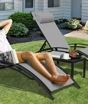3-Delige Loungeset voor Buiten – 2 Aluminium Ligstoelen met Tafel, 5-Posities Verstelbaar & Ademend Textileen