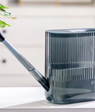 1800 ml Tuingieter met Sprinklerkop – Draagbare Gieter met Lange Uitloop voor Binnen- en Buitenplanten