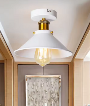Vintage Industriële Plafondlamp – Rustiek Metalen Armatuur