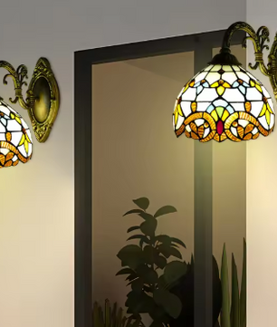 Tiffany Stijl Wandlamp – Glas-in-Lood Schaduw, Vintage & Klassiek
