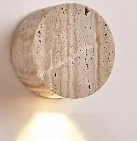 Wabi-Sabi Travertijn Wandlamp – Natuursteen LED Sfeerverlichting voor Slaapkamer & Gang