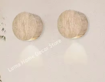 Wabi-Sabi Travertijn Wandlamp – Natuursteen LED Sfeerverlichting voor Slaapkamer & Gang