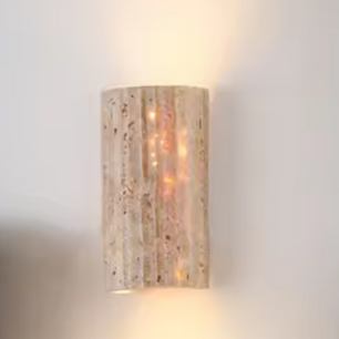 Wabi Sabi Natuursteen Wandlamp – Rustieke Elegantie & LED Verlichting