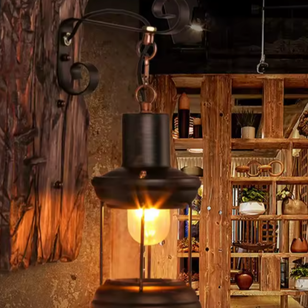 Industriële Wandkandelaar – Hout & Metaal, Rustieke Wandlamp voor Bar, Loft & Gang