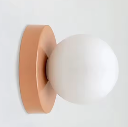 Nordic LED Wandlamp – Minimalistisch Design met Glazen Orb