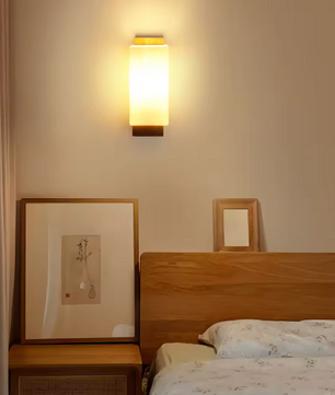 Moderne Houten LED Wandlamp – Dimbaar 12W met E27, Warm & Sfeervol
