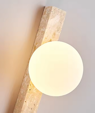 Wabi-Sabi Wandlamp van Gele Grotsteen – Retro & Creatief Ontwerp voor Gang, Trap en Slaapkamer
