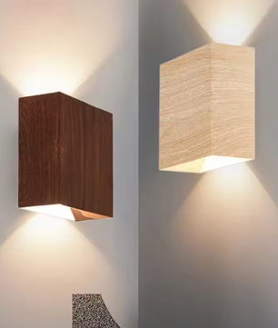 Nordic Houten LED Wandlamp – Minimalistische Vierkante Sfeerverlichting