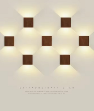 Nordic Houten LED Wandlamp – Minimalistische Vierkante Sfeerverlichting