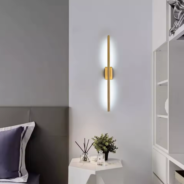 Moderne LED Wandlamp – Aluminium Striplamp 8W, Goudkleurig