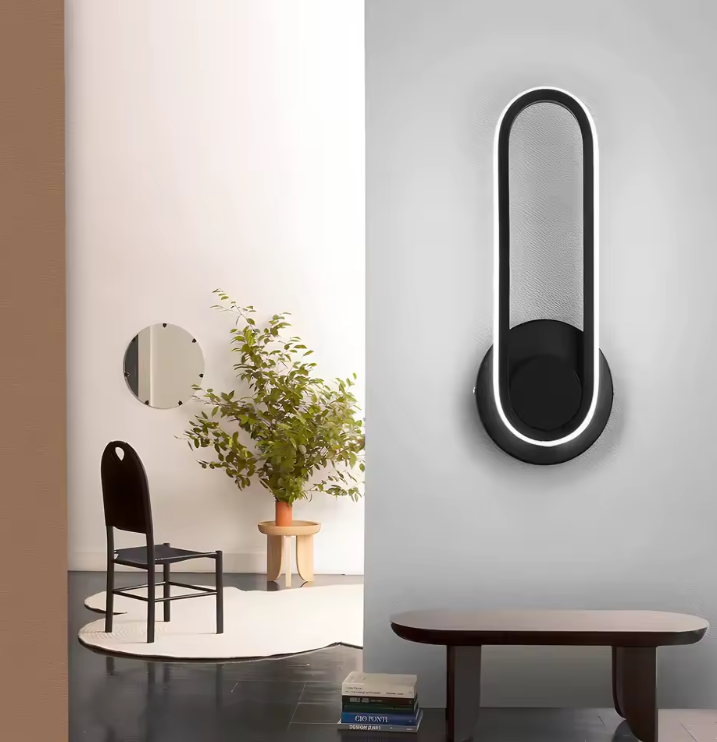 Moderne LED Wandlamp – 330° Draaibaar & Verstelbaar, Zwart
