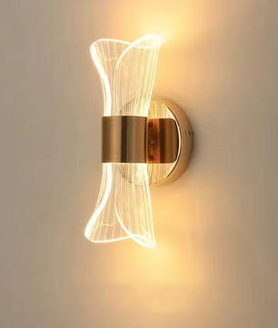 Gouden Acryl Wandlamp – 12W LED met 3 Kleurtemperaturen, Modern & Luxe Design