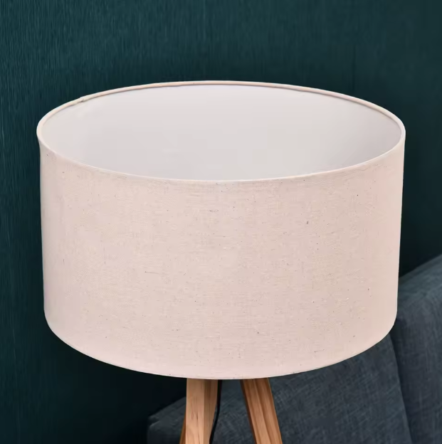 Houten Vloerlamp met Stoffen Kap & Trípode Basis – Modern Ontwerp 154 cm