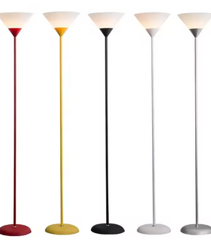 Creatieve LED Vloerlamp – Zwart/Wit Lamphuis, Modern & Decoratief