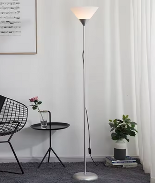 Creatieve LED Vloerlamp – Zwart/Wit Lamphuis, Modern & Decoratief